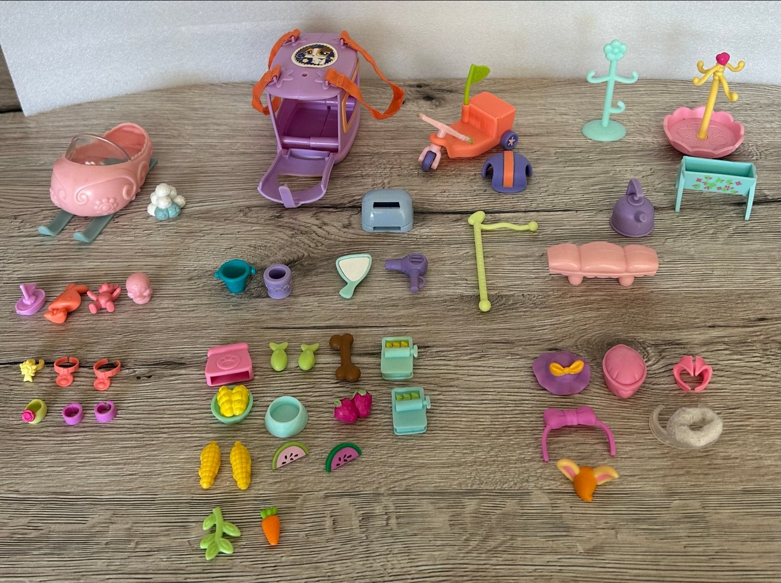 Grote set Littlest Pet Shop accessoires, Ophalen of Verzenden, Gebruikt, Meisje