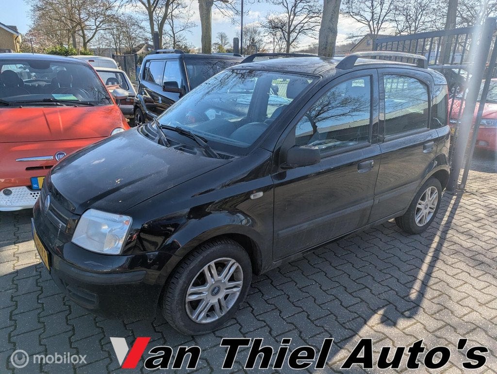 Fiat Panda 1.2 Dynamic clima, Voorwielaandrijving, Elektrische ramen, Gebruikt, Zwart