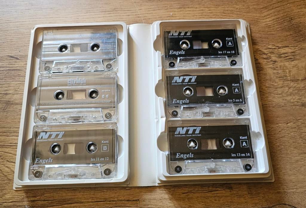 audio cassettebandjes 4 engels taal 2 muziek handig voor zom, Cd's en Dvd's, Cassettebandjes, 2 t/m 25 bandjes, Overige genres