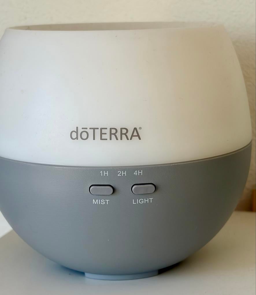 Doterra diffuser - Aroma vernevelaar met lichtfunctie, Ophalen of Verzenden, Zo goed als nieuw
