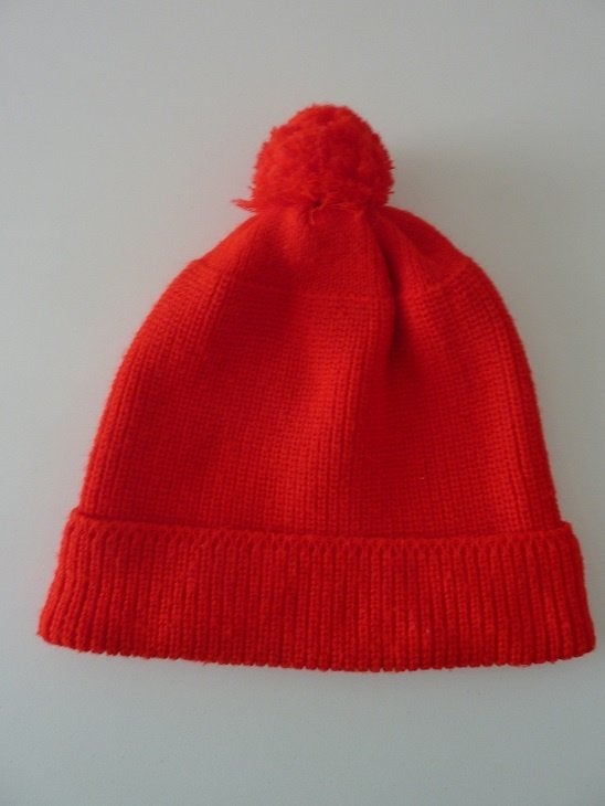 Leuke rode muts met pompon pompoen, Ophalen, Nieuw