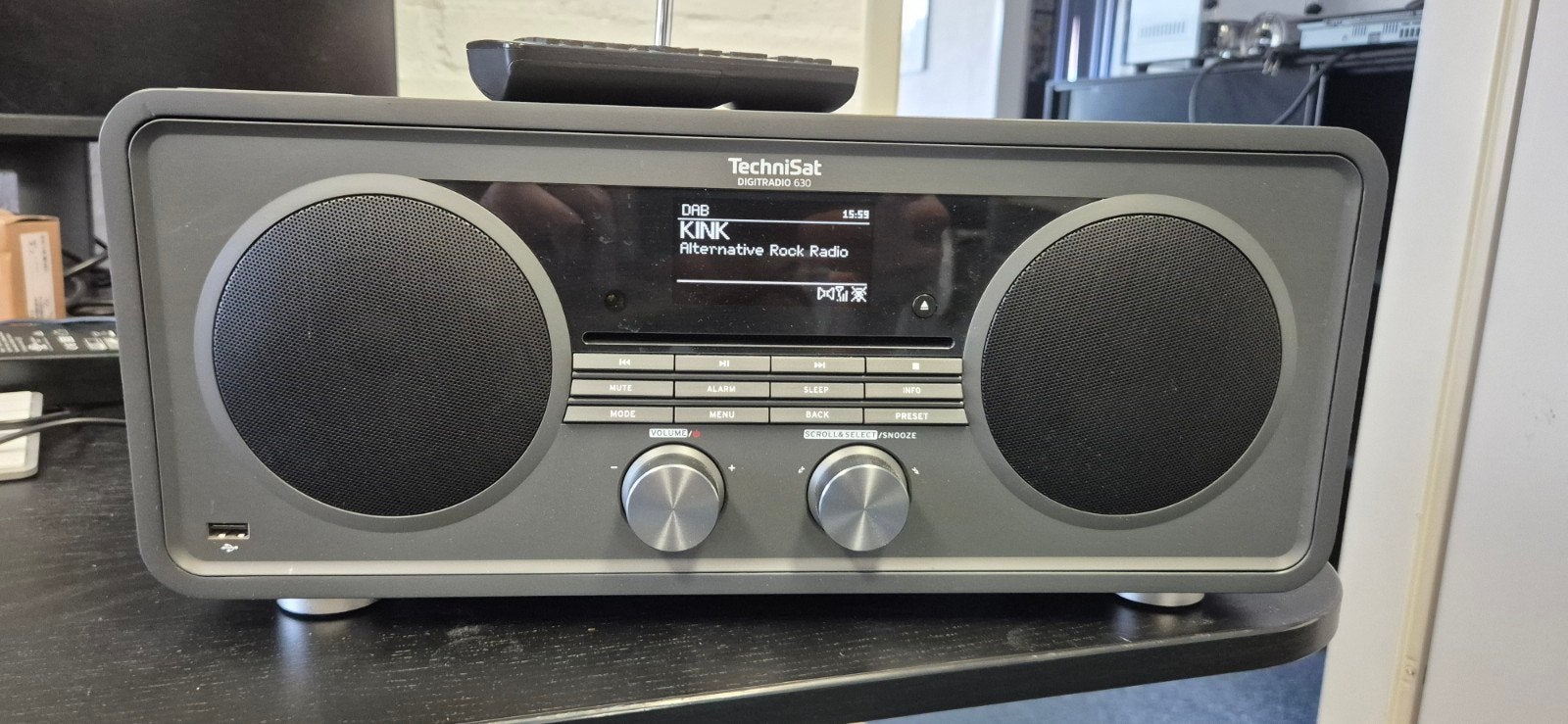 TechniSat Digitradio 630 DAB+/FM Internetradio met CD-speler, Ophalen of Verzenden, Zo goed als nieuw, Radio, Met cd-speler