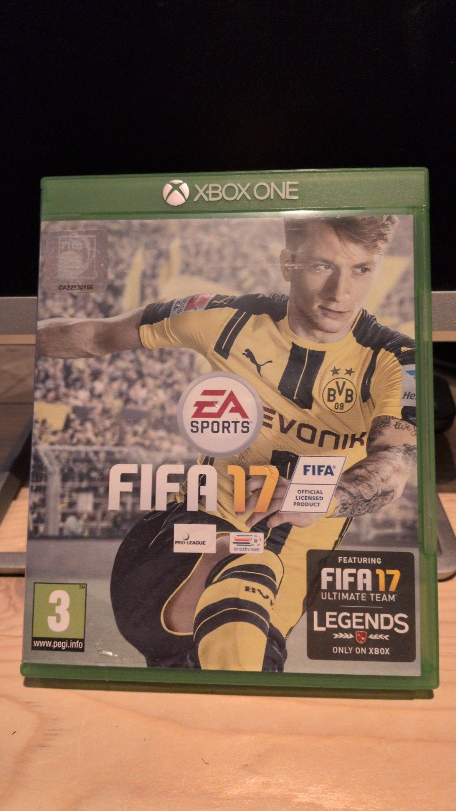 FIFA 17 - Xbox One (Zo goed als nieuw), Ophalen of Verzenden, Zo goed als nieuw, Eén computer, Sport
