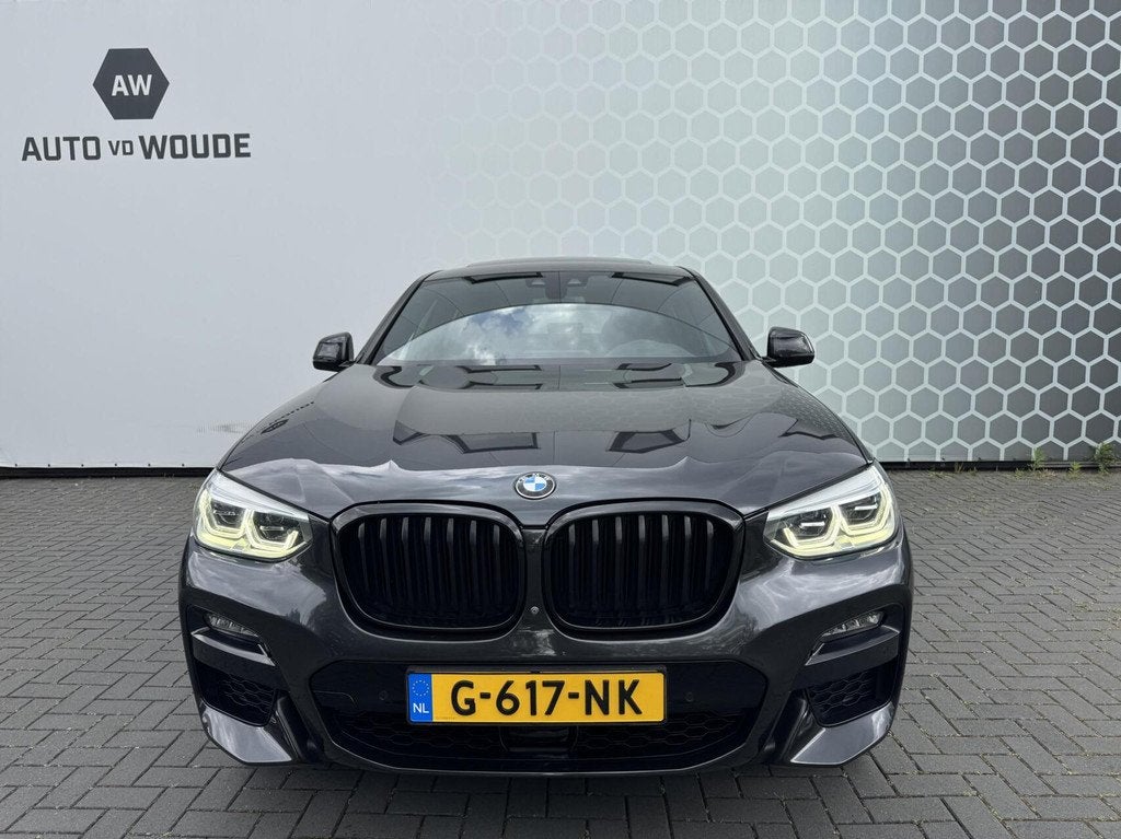 BMW X4 xDrive30d High Executive PANO M-sport Trekhaak LEER, Auto's, BMW, Automaat, Gebruikt, 2993 cc, 1795 kg
