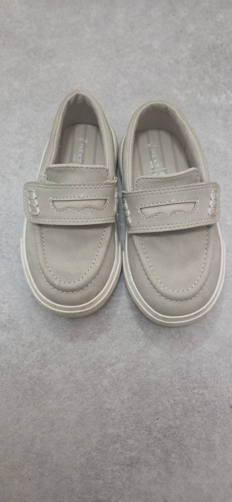 Beige jongens loafers maat 22 van Next
Zelden gebruikt, in g, Schoentjes, Ophalen of Verzenden, Zo goed als nieuw, Next