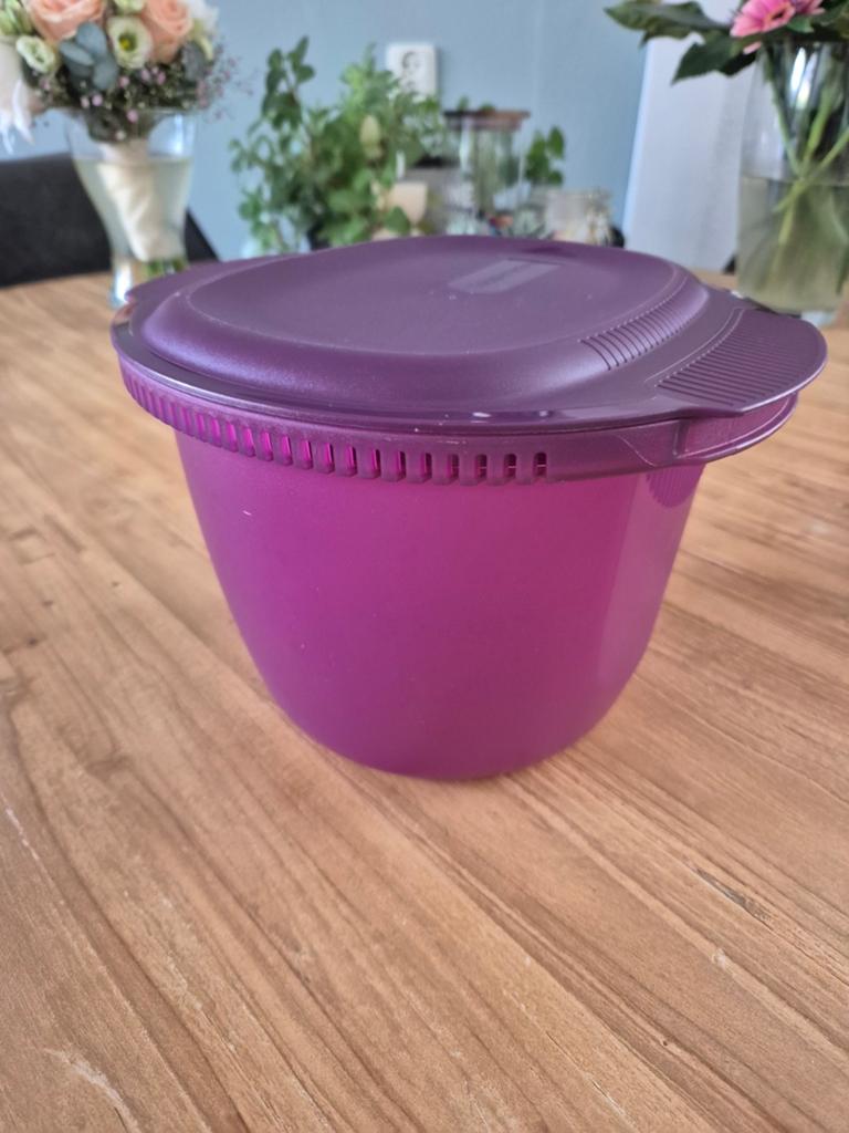 Tupperware pastakoker - Nieuw en ongebruikt, Ophalen of Verzenden, Nieuw, Paars, Overige typen