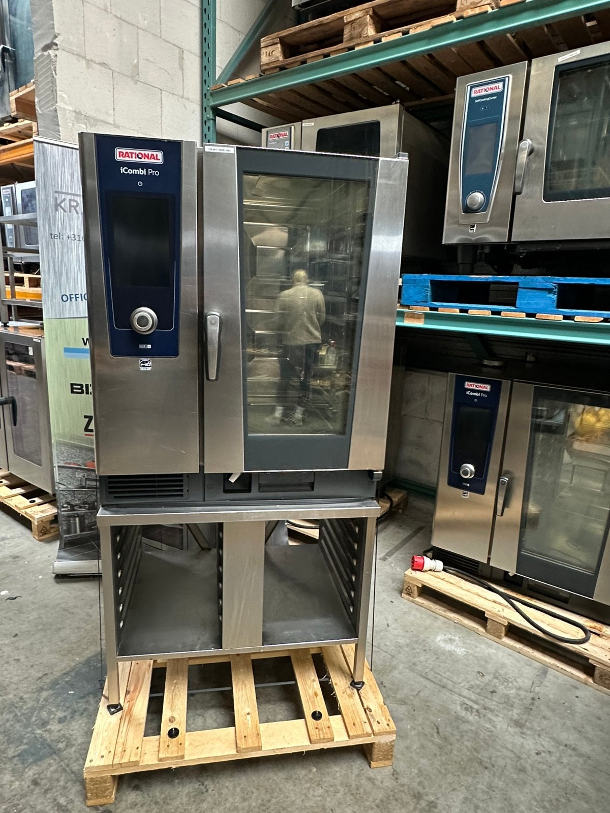 Rational Icombi Pro101E Combi Steamer met orgineel onderstel, Zakelijke goederen, Ophalen of Verzenden, Ovens, Magnetrons en Steamers
