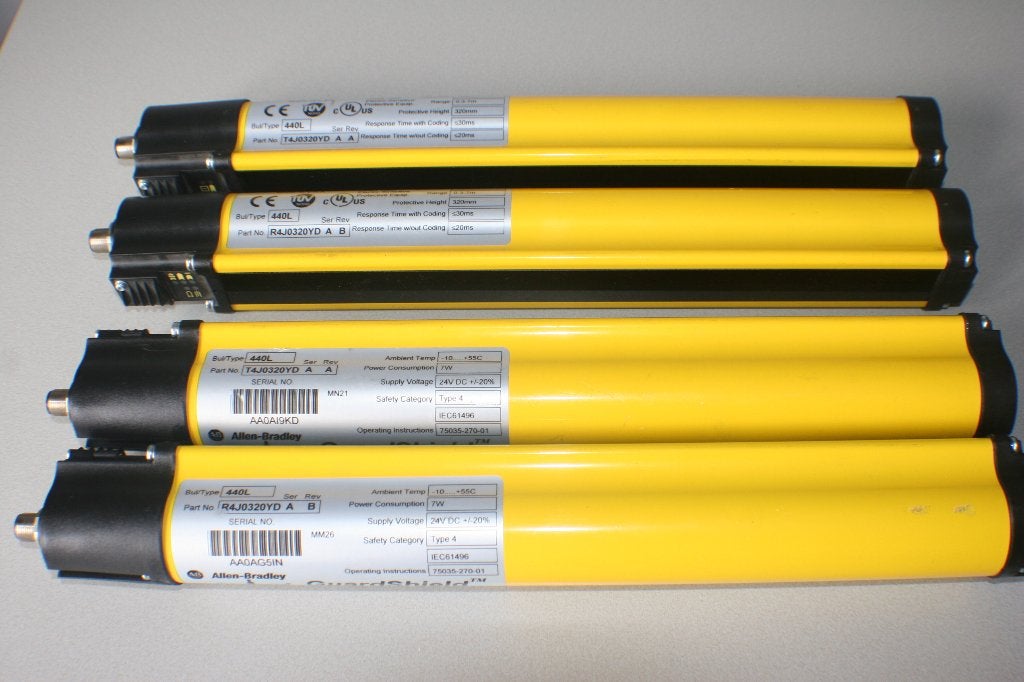 Allen Bradley safety light curtain emitter en receiver 2sets, Ophalen, Zo goed als nieuw
