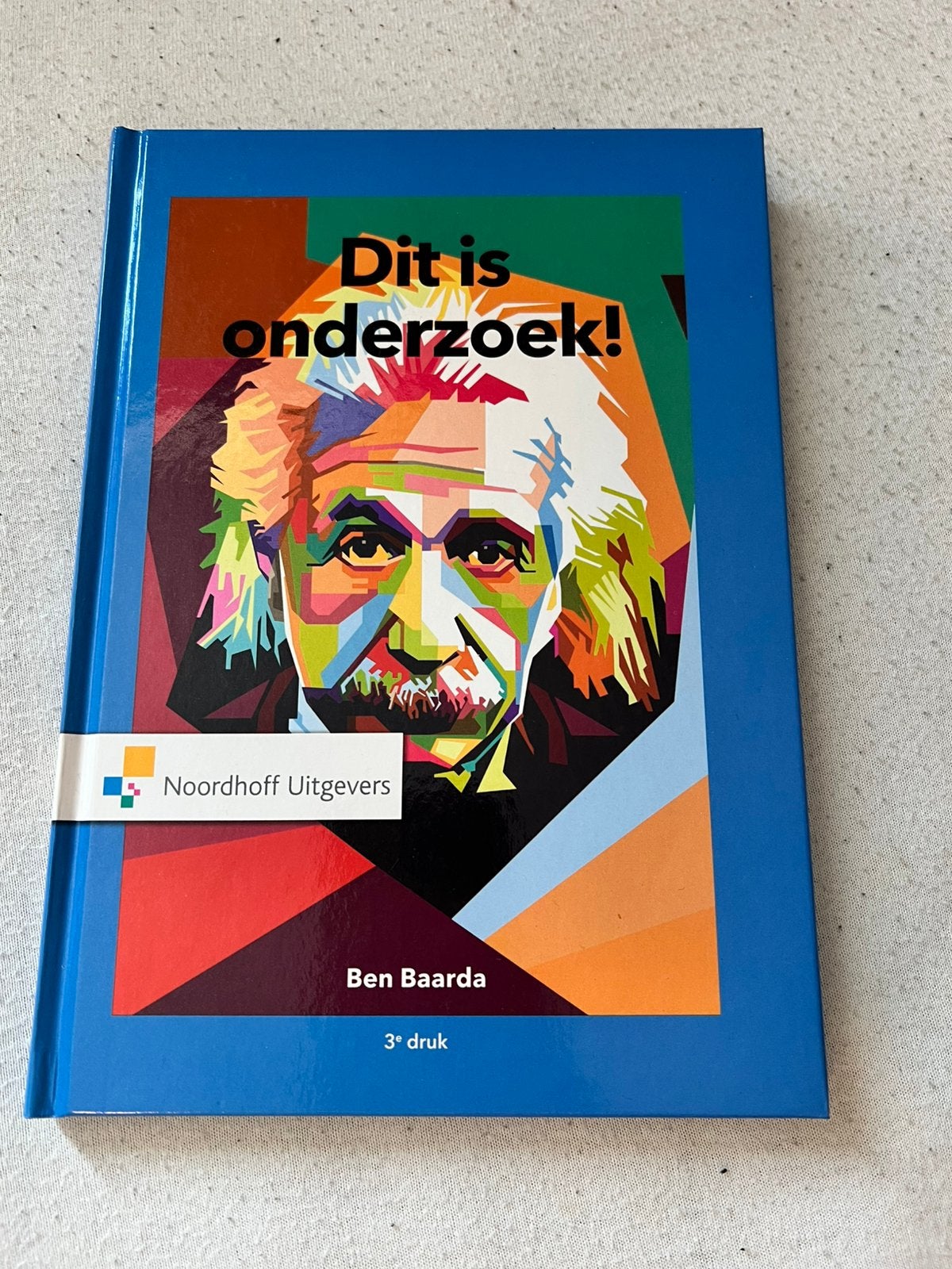 Dit is onderzoek boek, Verzenden, Zo goed als nieuw