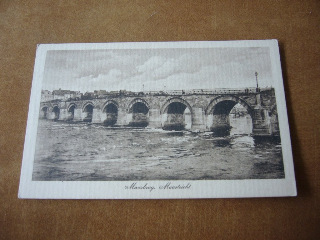 MAASTRICHT  =  MAASBRUG  BRIEFKAART 1915  MILITAIR GELOPEN, Verzamelen, Ophalen of Verzenden, Voor 1920, Gelopen, Limburg