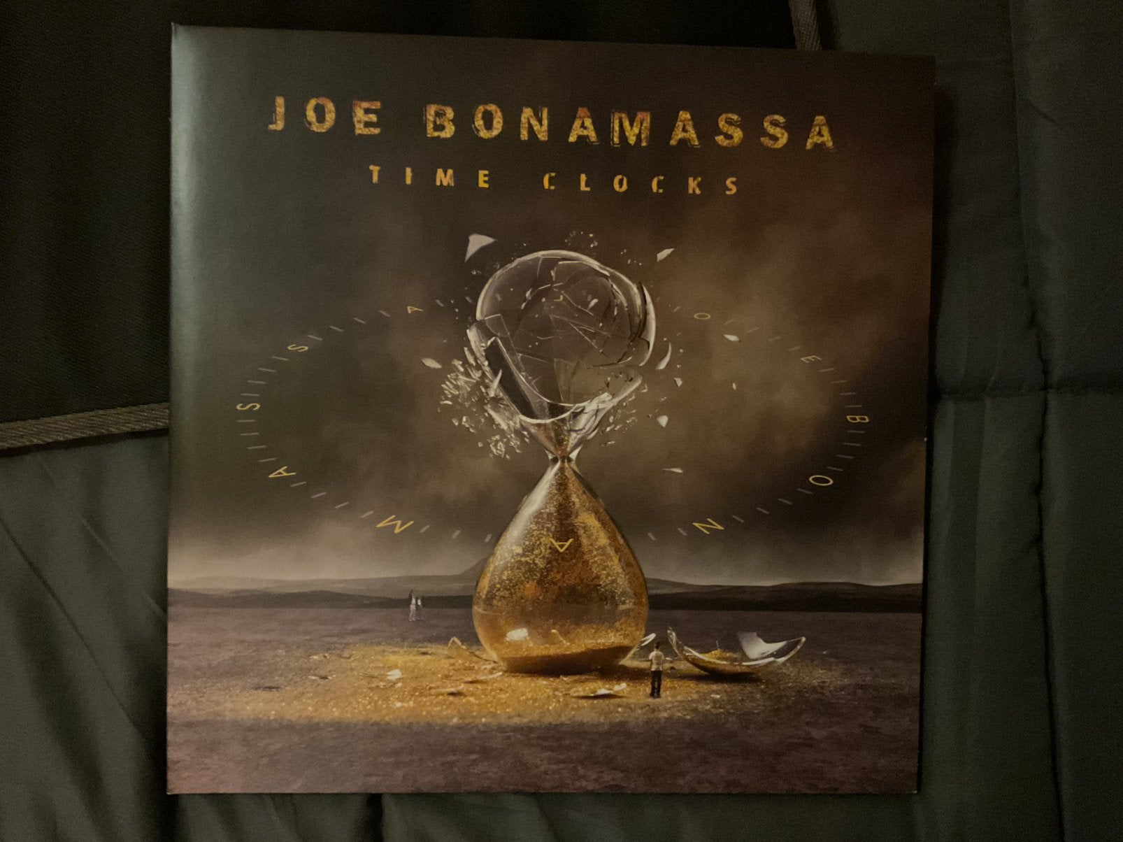 Joe Bonamassa - Time Clocks (2lp goud ) nieuw, Cd's en Dvd's, Vinyl | Jazz en Blues, Ophalen of Verzenden, Zo goed als nieuw