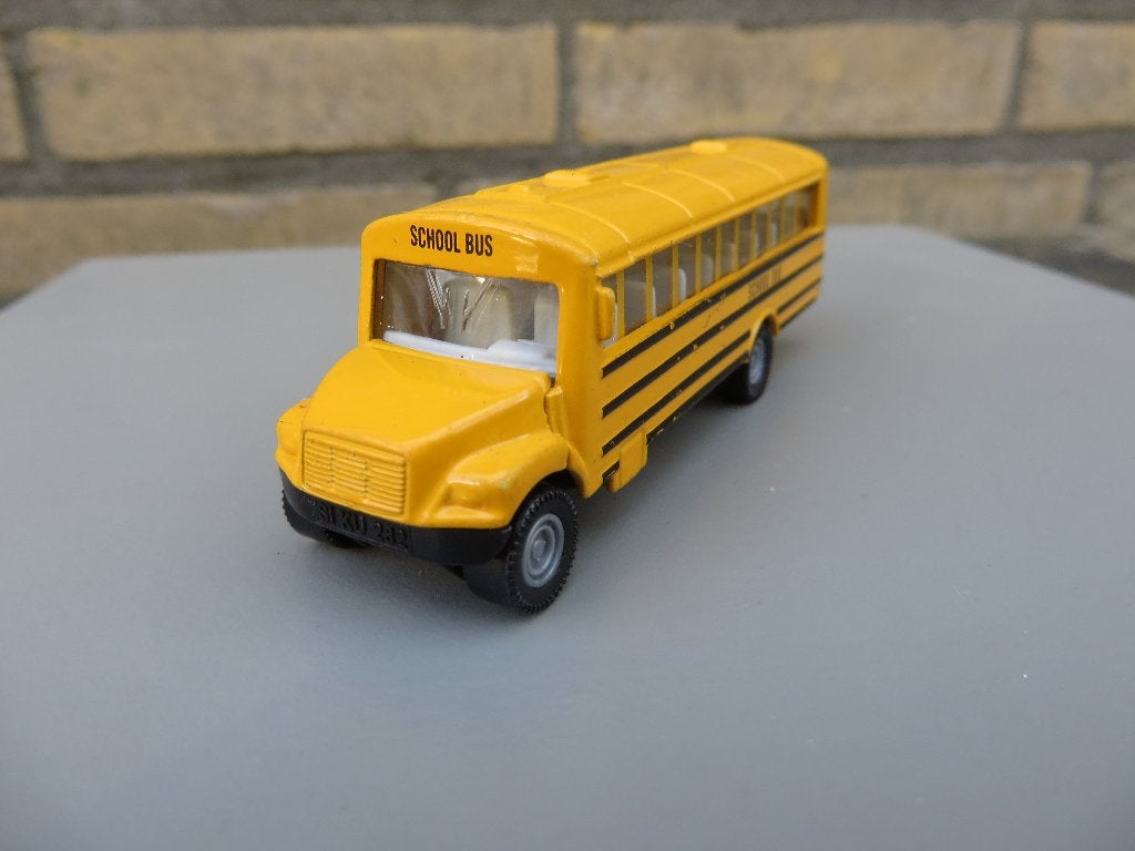 Siku Amerikaanse US School Bus, Ophalen of Verzenden, Zo goed als nieuw, Bus of Vrachtwagen