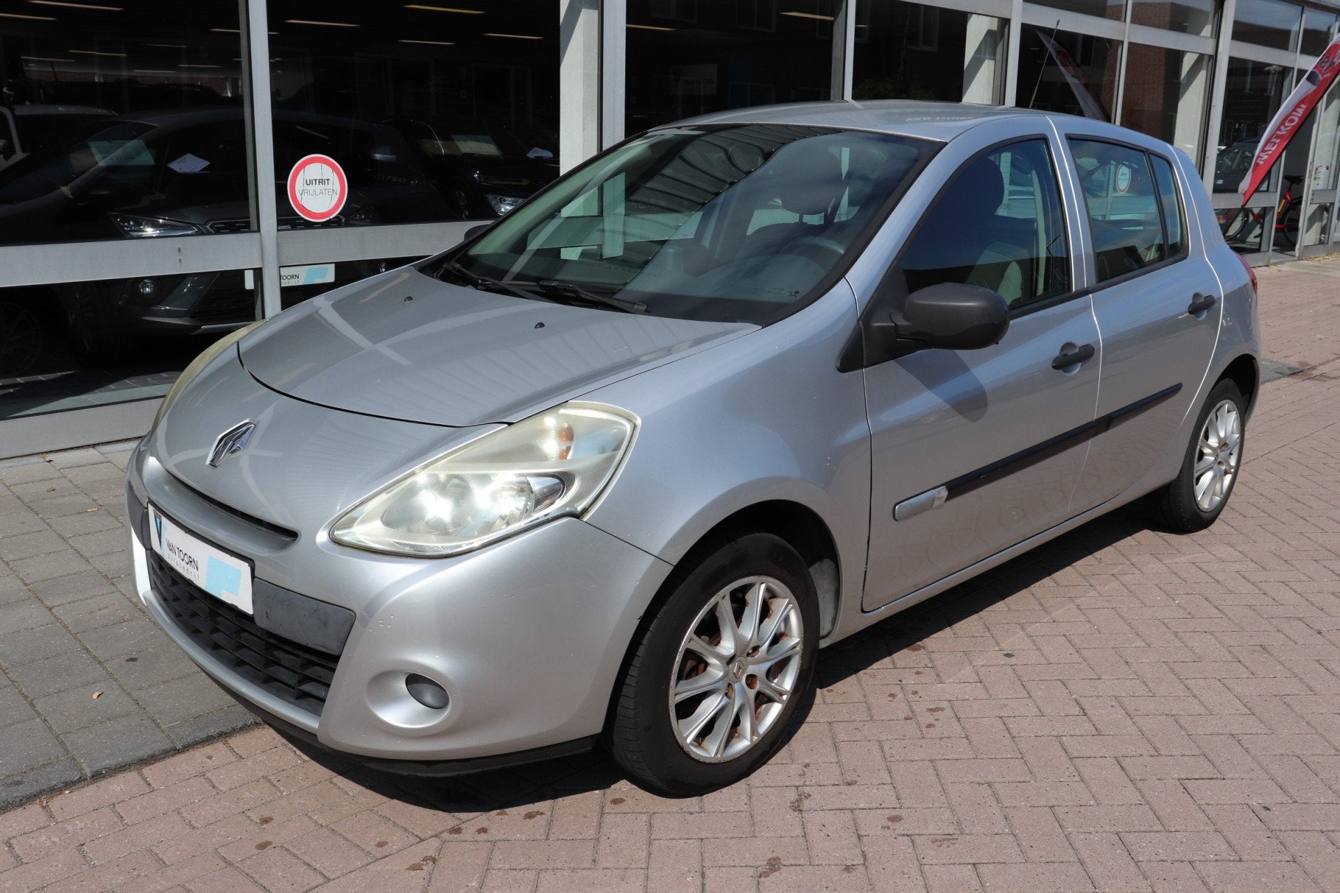 Renault Clio 1.2 Special Line. Airco Nette auto, goed rijden, Auto's, Voorwielaandrijving, Gebruikt, 4 cilinders, 49 €/maand