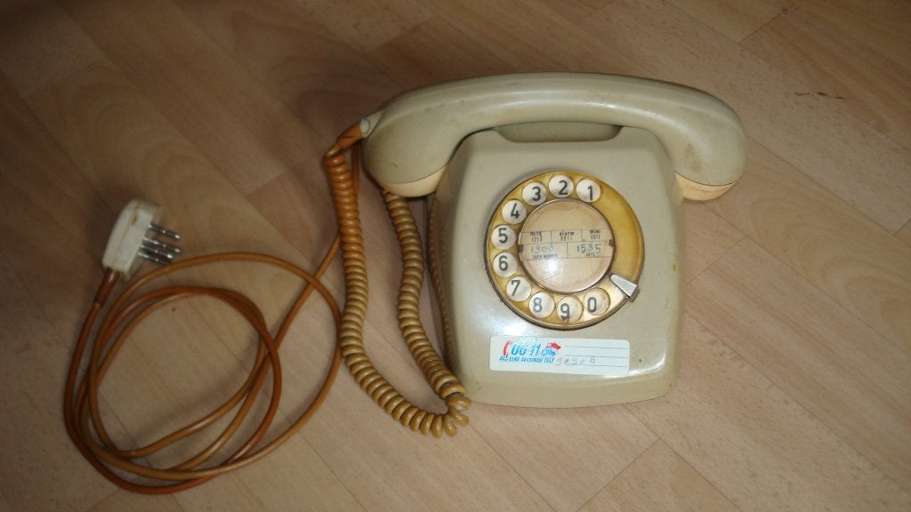 vintage/retro jaren'70 telefoon met draaischijf PTT type T65, Telecommunicatie, Verzenden, Met draaischijf