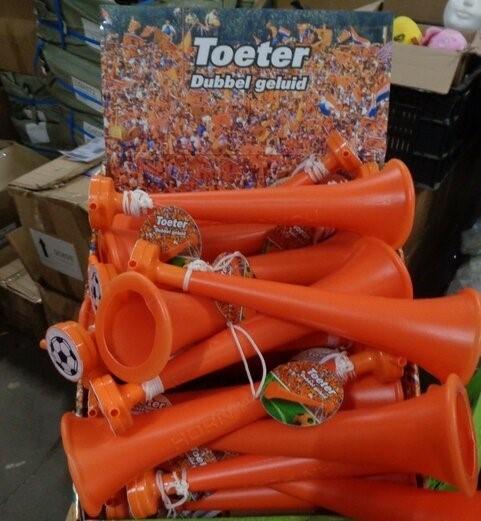 PARTIJ ORANJE HOLLAND TOETER MET DUBBEL GELUID IN DISPLAY, ., Nieuw, Ophalen of Verzenden, .