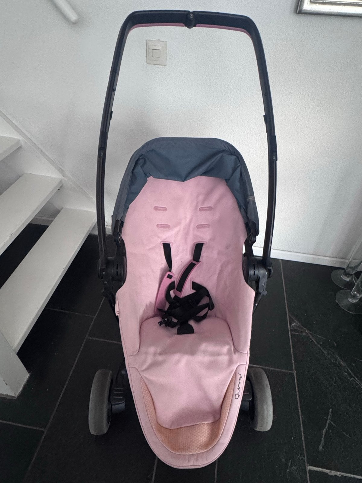 Quinny Zapp Flex Plus kinderwagen roze, Zo goed als nieuw, Ophalen, Kinderwagen, Verstelbare duwstang