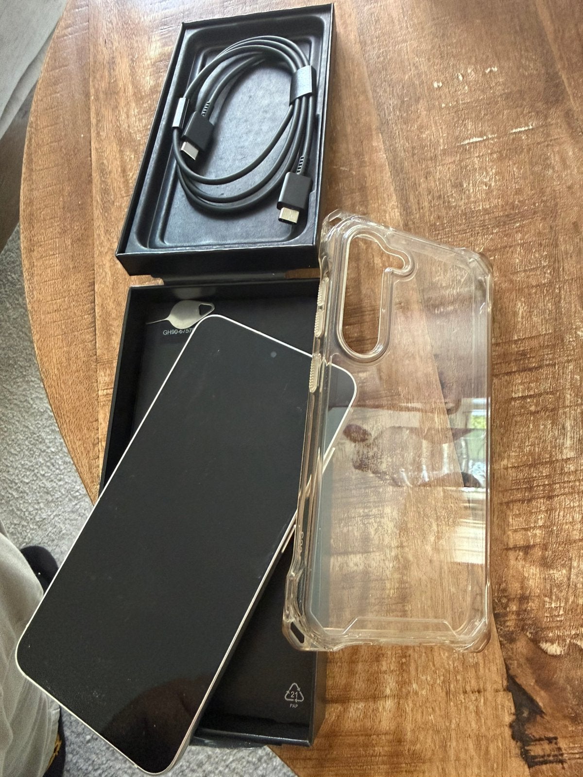 Foto 2 van Samsung S23 256gb cream zgan