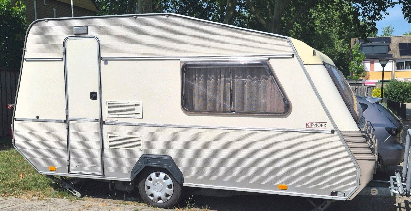 Kip  Greyline 40 EK Caravan met voortent, luifel en uitbouw, Rondzit, Kip, Particulier, Koelkast