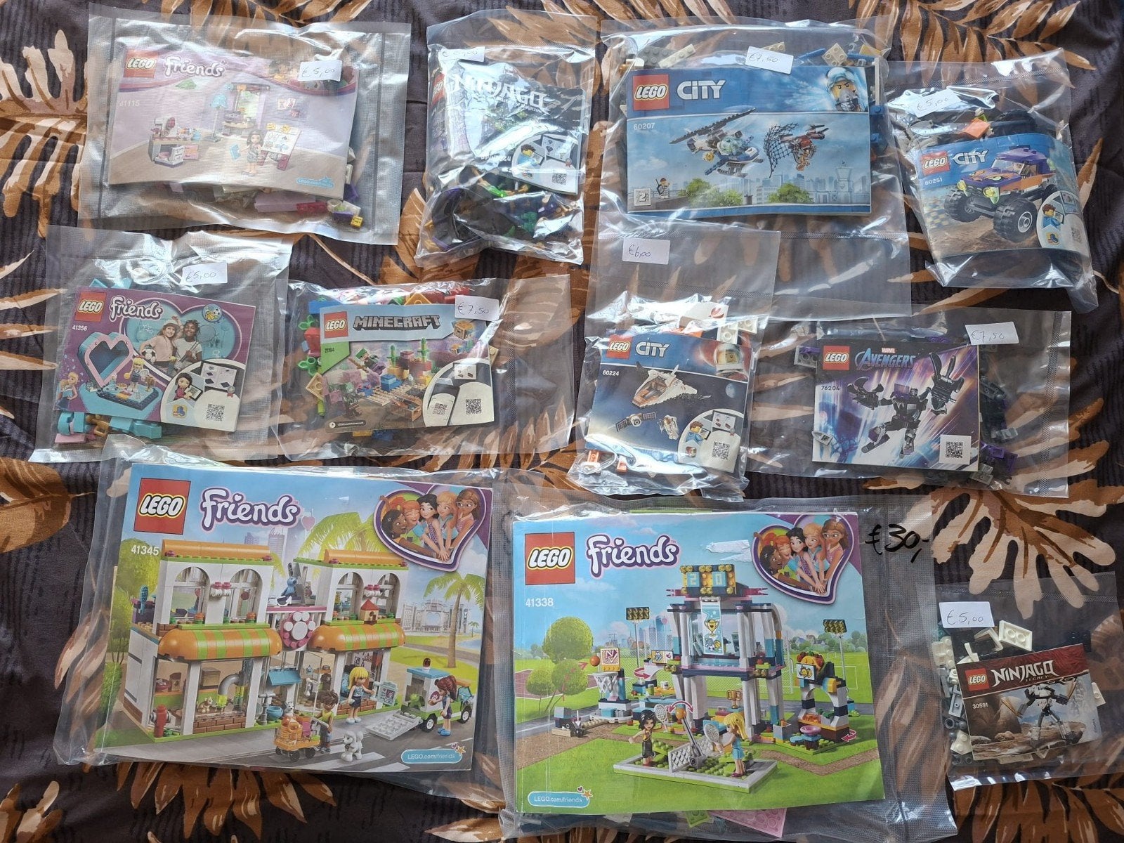 56 LEGO SETS TE KOOP!  per stuk vanaf €3,50

Alle sets, Ophalen of Verzenden, Zo goed als nieuw, Complete set, Lego