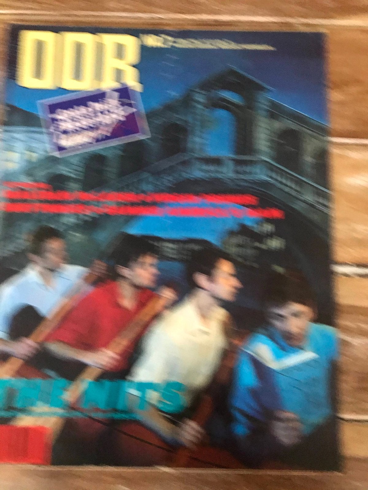 Muziekkrant OOR 1983 EURYTHMICS The Nits NENA Virgin Prunes, Boeken, Ophalen of Verzenden, Zo goed als nieuw, Muziek, Film of Tv