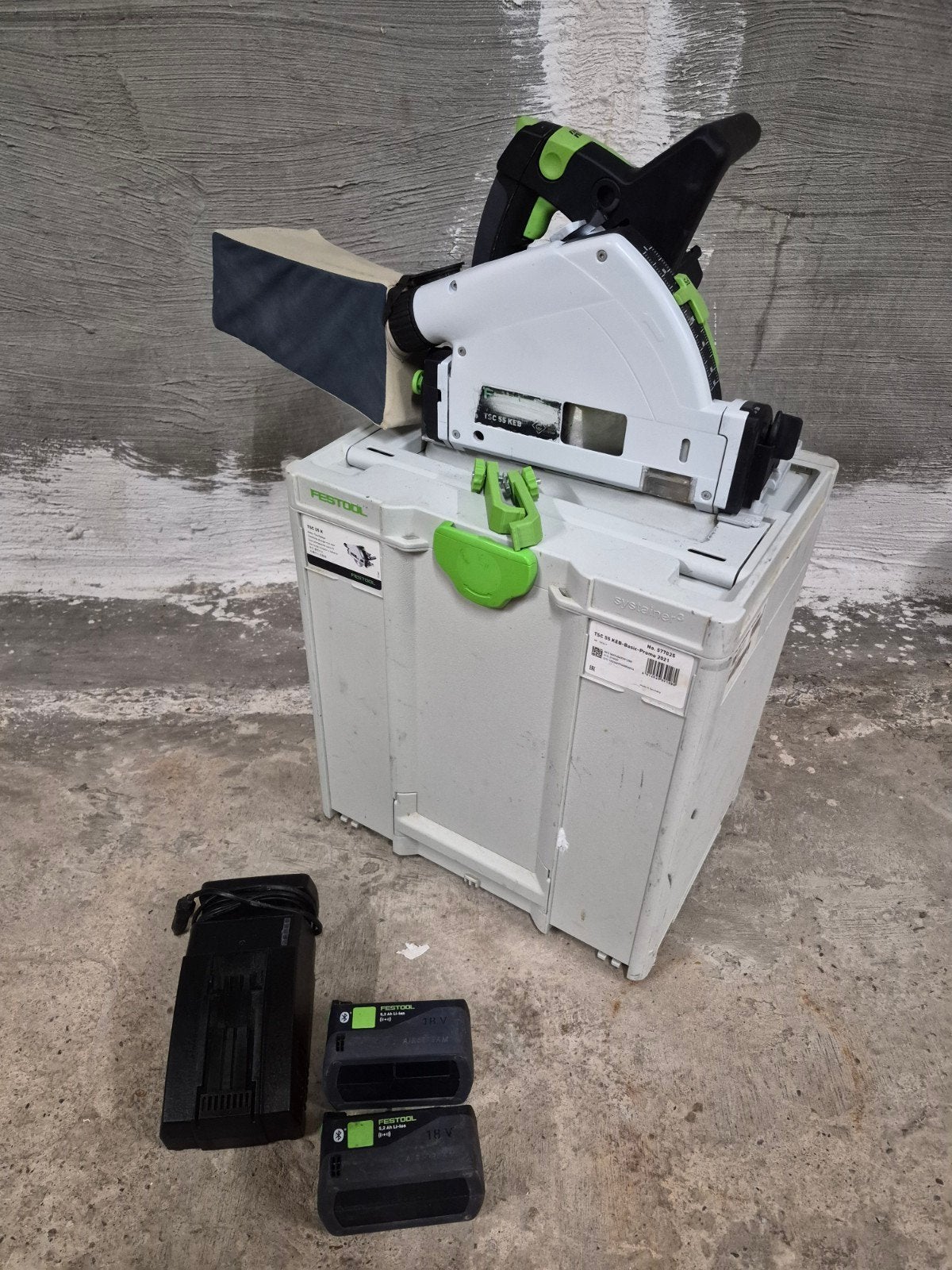 Festool TSC 55 K accu-invalzaag, Doe-het-zelf en Verbouw, Gereedschap | Zaagmachines, Ophalen of Verzenden, 1200 watt of meer