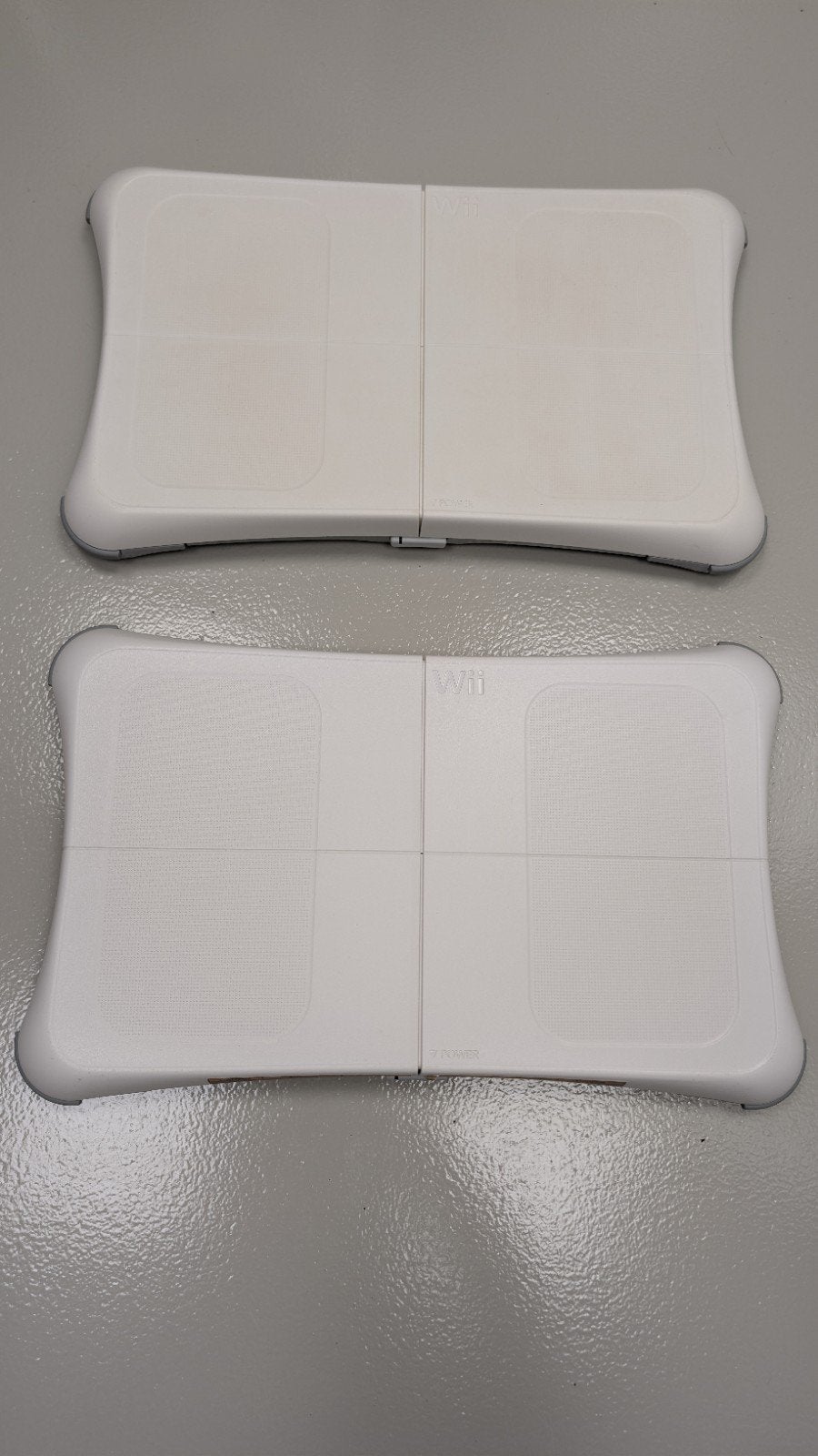 2x Nintendo Wii balance board wit, Spelcomputers en Games, Ophalen, Zo goed als nieuw, Zonder controller, Met Balance Board