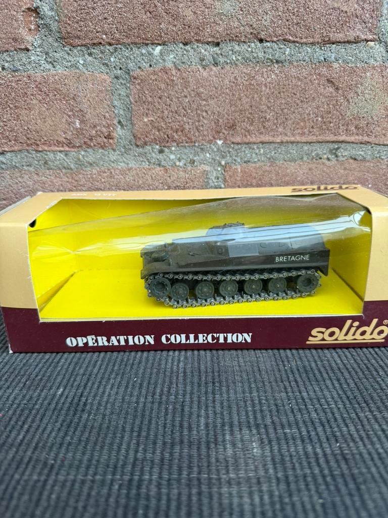 1:4: Solido AMX 13 VTG army/leger, Ophalen of Verzenden, Zo goed als nieuw, Auto, Solido