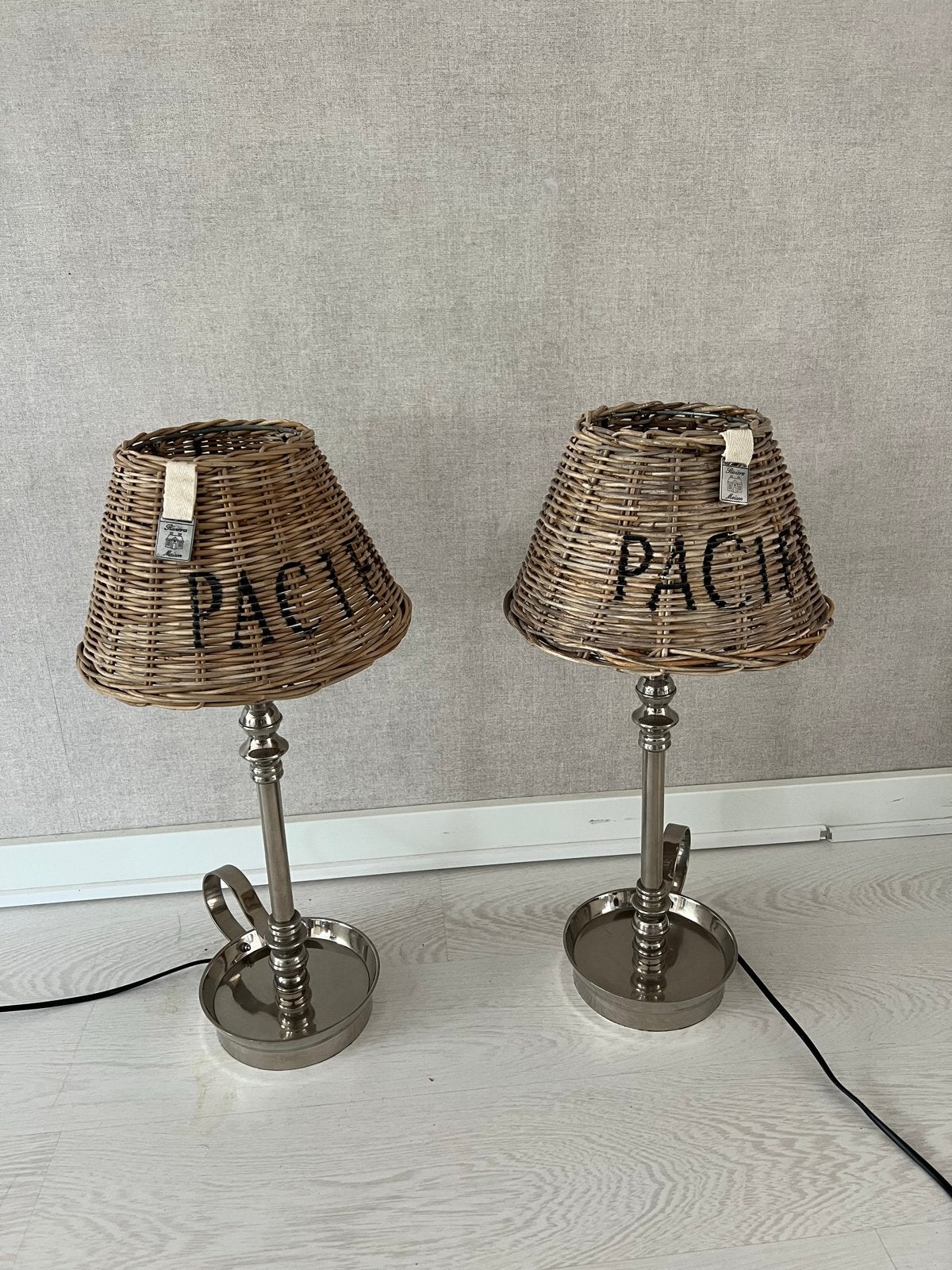 2 Riviera Maison tafellampen met rieten kap 'Pacific', Ophalen, Gebruikt, Riviera Maison, Met kap