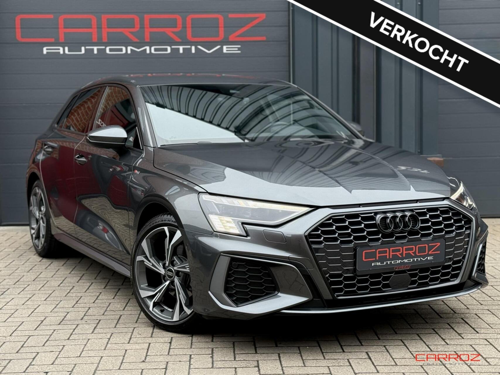 Audi A3 Sportback 35 TFSI 3x S Line CarPlay Navi ACC Ambianc, Dealer onderhouden, 4 cilinders, 150 pk, Leder en Stof