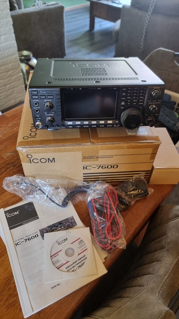 Te koop icom IC7600 compleet, Ophalen of Verzenden, Zo goed als nieuw, Zender en Ontvanger