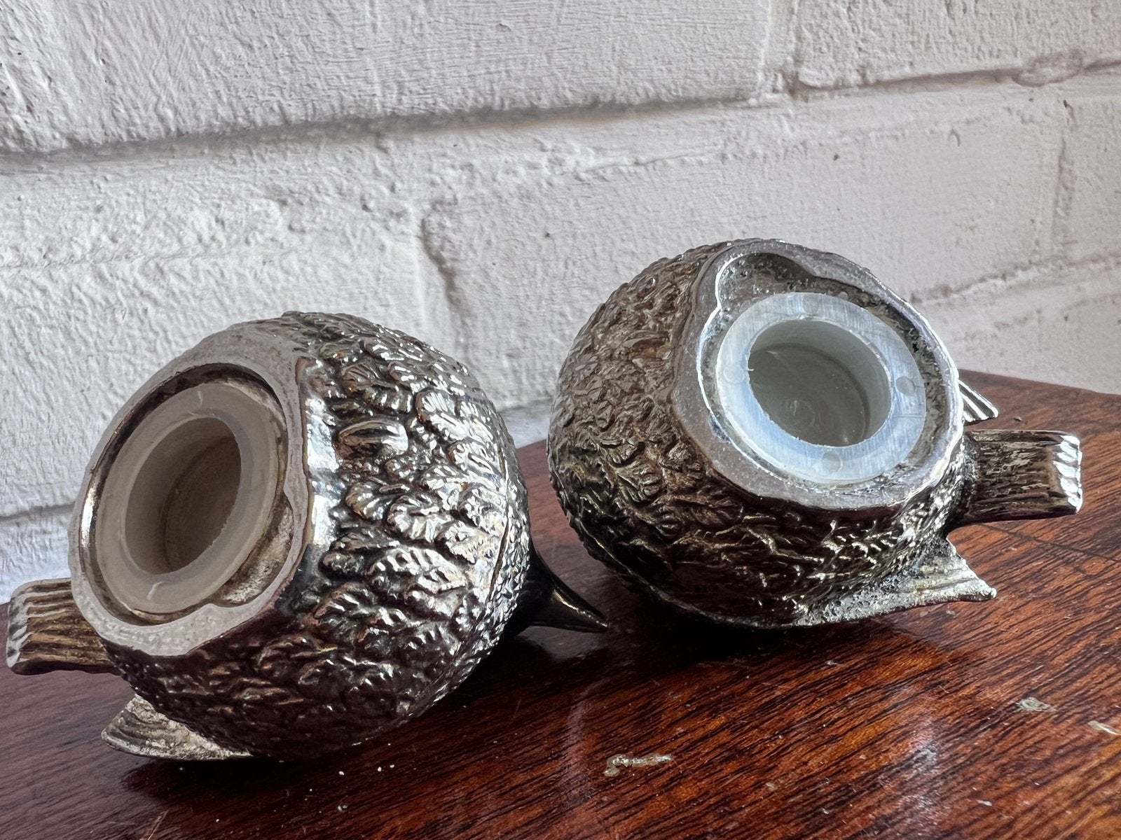Verzilverd peper en zout stel in de vorm van vogeltjes, De Doofpot, Zilver, Ophalen of Verzenden, Metaal