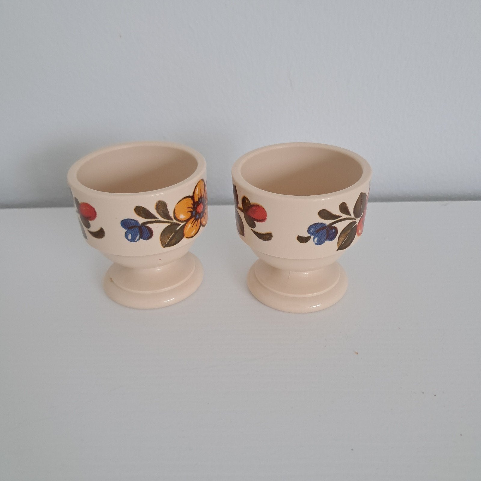 Set van 2 vintage eierdopjes met bloemmotief, Antiek en Kunst, Ophalen