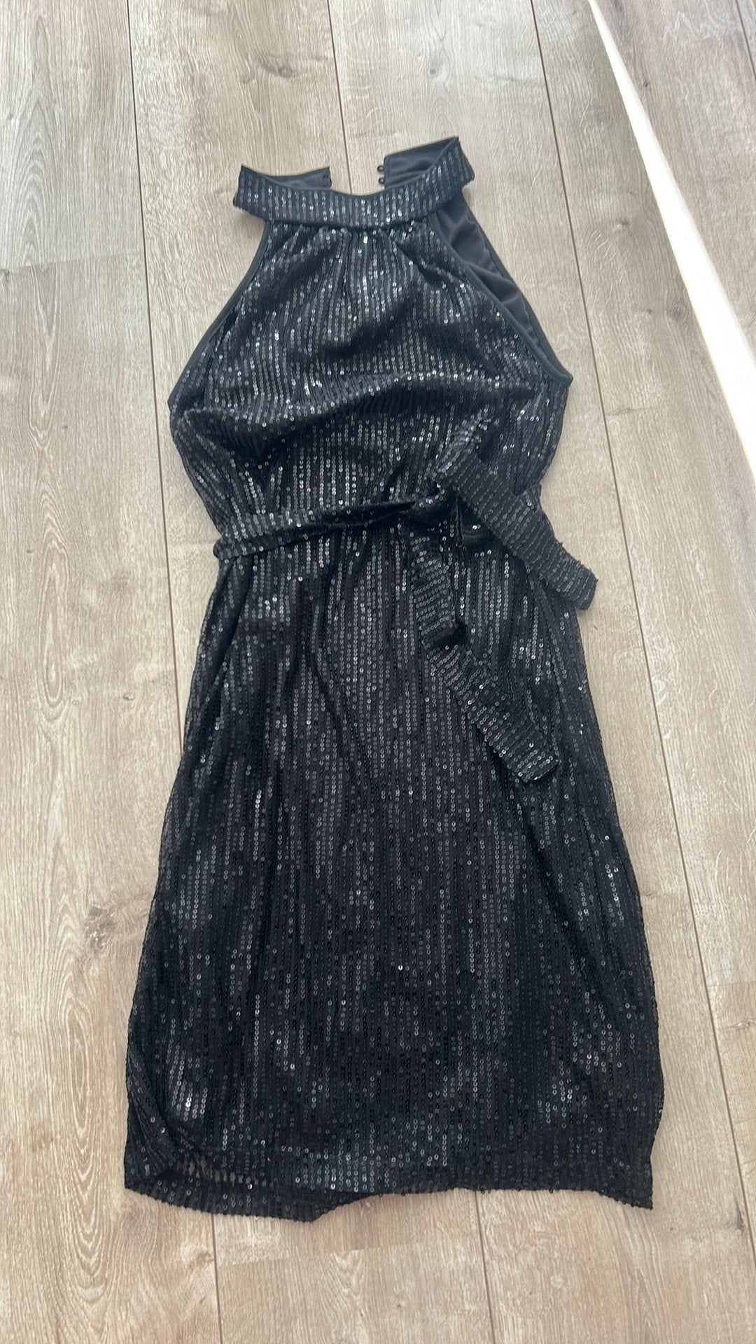Shein jurk halter glitter maat m nieuw zwart palletten, Maat 38/40 (M), Zwart, Ophalen of Verzenden, Zo goed als nieuw