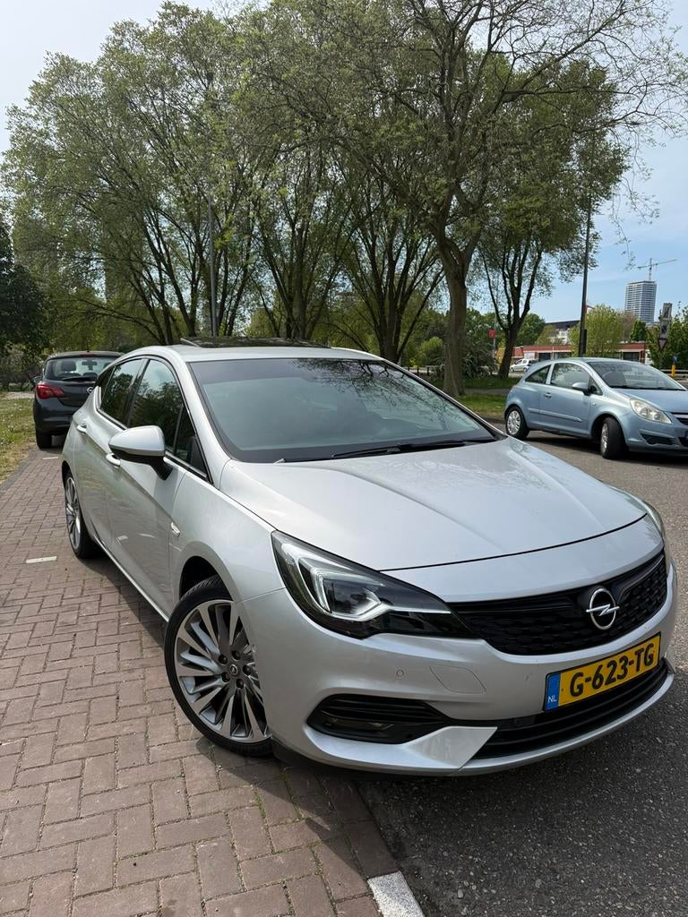 Opel Astra 1.4 Turbo 145pk Start/stop Aut 2019 Grijs, Auto's, Zwart, 255 kg, Particulier, 3 cilinders