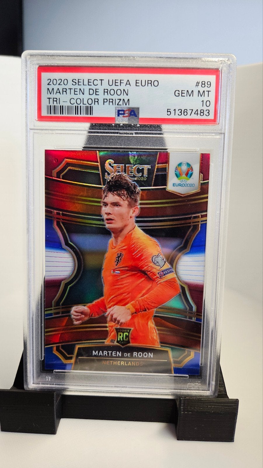 Marten de Roon 2020 Select UEFA Euro Tri-Color Prizm PSA 10, Spelerskaart, Info@paniniamerica.net, Nieuw, Panini America, Inc.