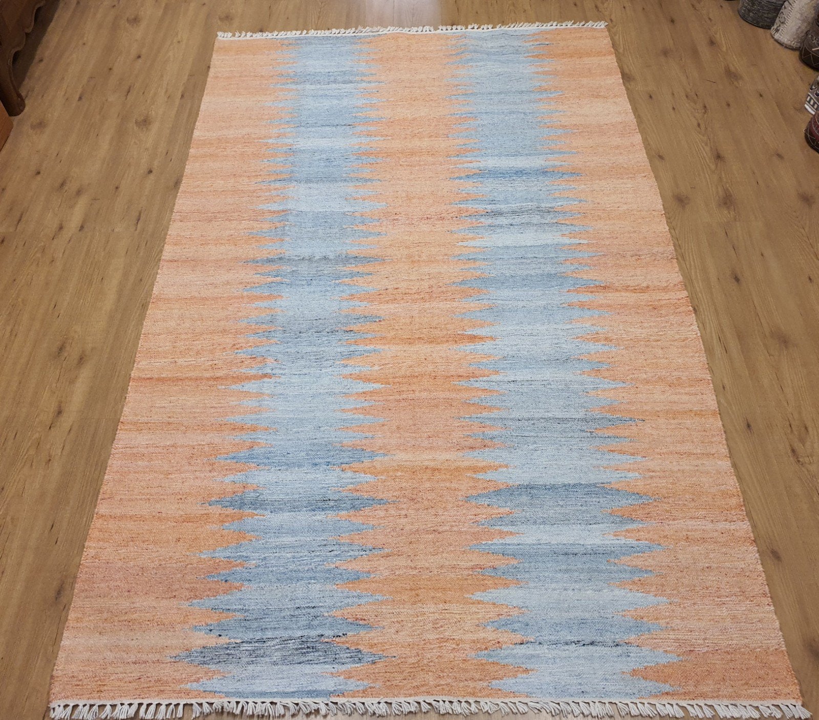 Prachtige handgeweven oosterse wollen kelim 252x150, Info@SlatsAntiek.nl, 150 tot 200 cm, Vof Slats Antiek, Ophalen of Verzenden