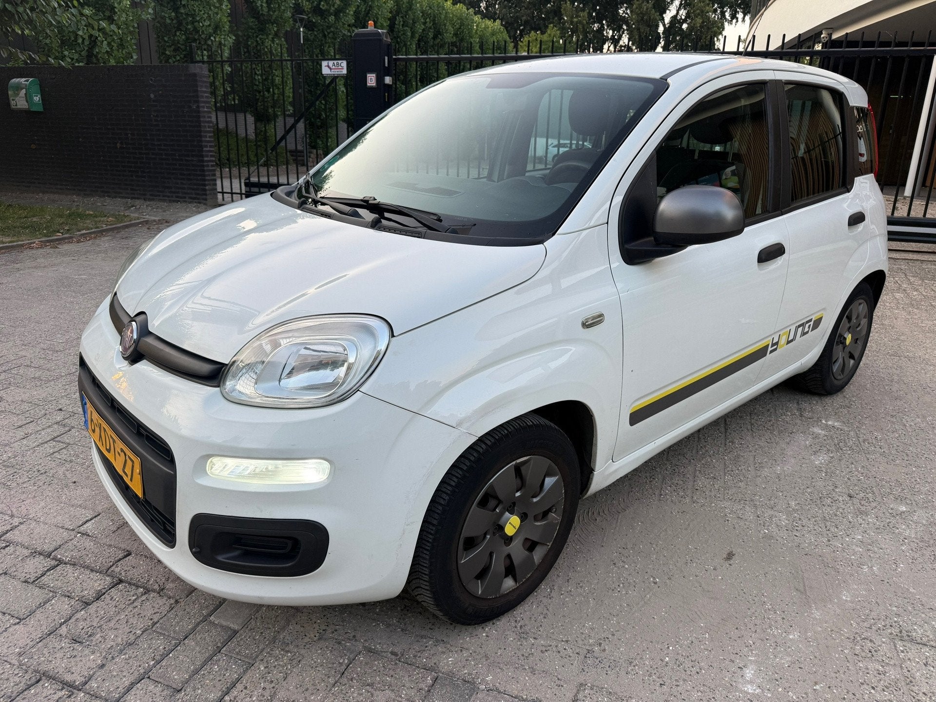 Fiat Panda 0.9 TwinAir Young, Auto's, Voorwielaandrijving, Gebruikt, Panda, Wit