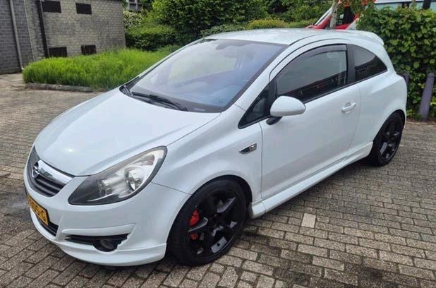 🟢Opel Corsa 1.6 16V GSI Turbo 200Pk/Stage1🥶Clima, Stof, Zwart, 4 cilinders, Wit