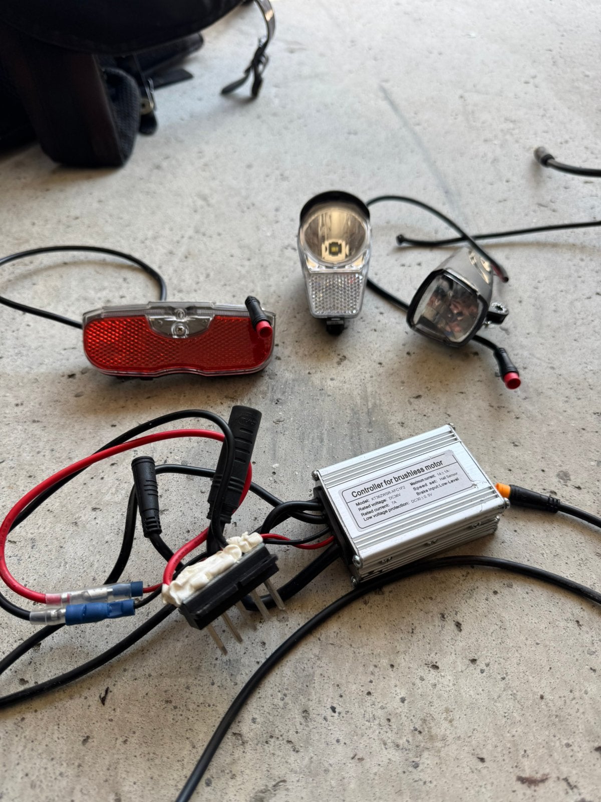 KT 36V E-bike Controller  MXUS Fietsverlichtings Lampen 36 v, Fietsen en Brommers, Fietsonderdelen, Nieuw, Motor, Ophalen of Verzenden