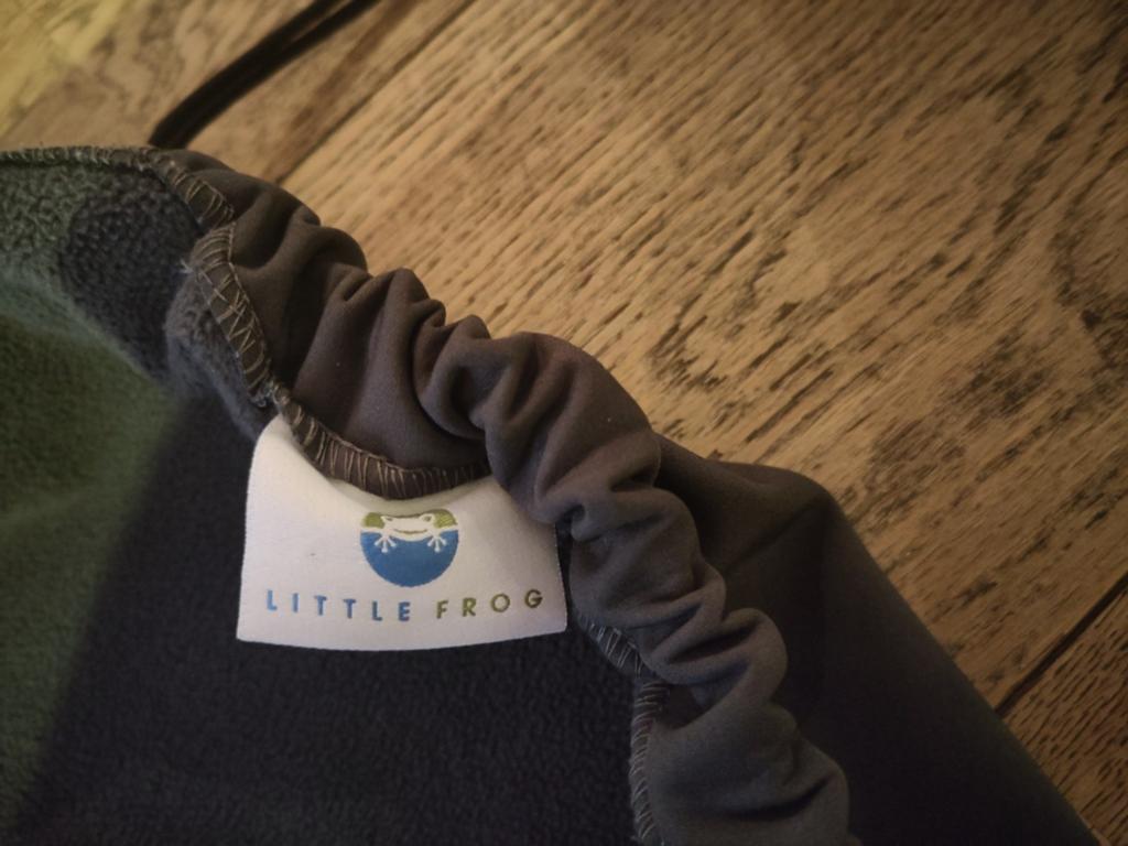 Little Frog draagzakhoes - fleece gevoerd en waterdicht, Kinderen en Baby's, Babydragers en Draagdoeken, Overige merken, Gebruikt