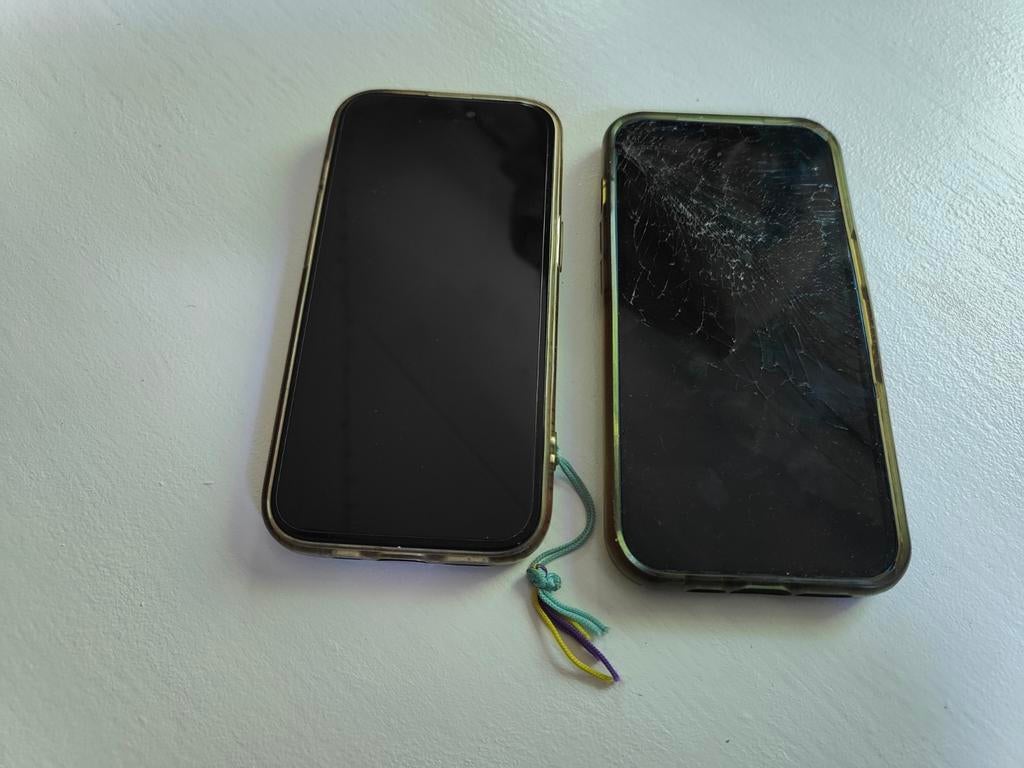 Kapotte iPhone 13/15, Ophalen, 128 GB, IPhone 13