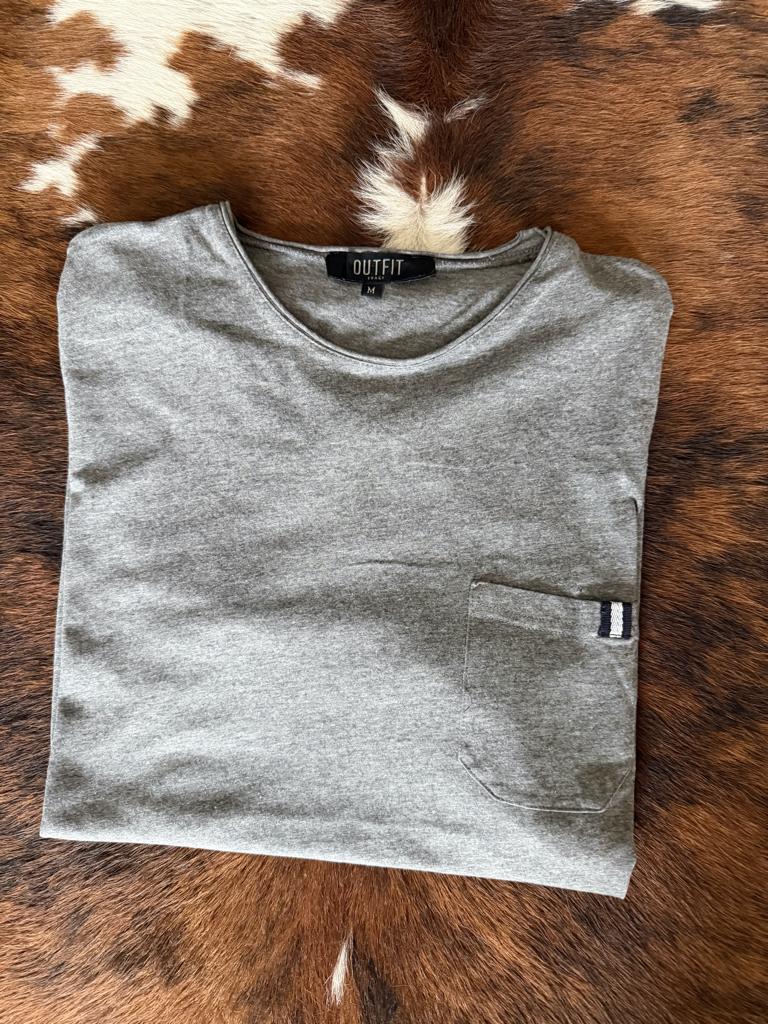 t-shirt - grijs - Outfit Italy - maat M - als NIEUW  , Outfit Italy, Maat 48/50 (M), Ophalen of Verzenden, Zo goed als nieuw