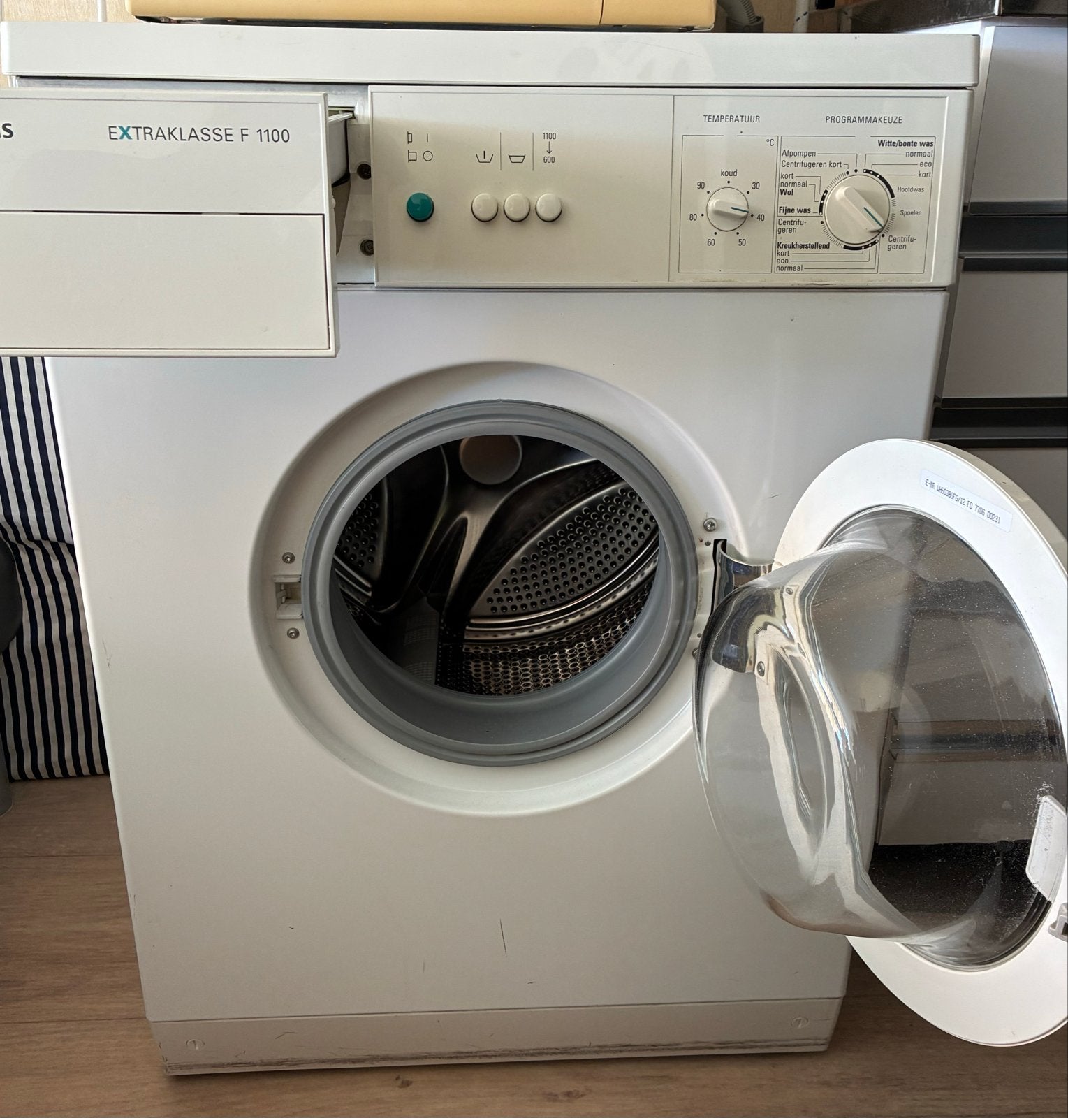 Siemens Wasmachine - Extrakasse F 1100 - Weinig gebruikt, Ophalen, 6 tot 8 kg, Voorlader, 85 tot 90 cm