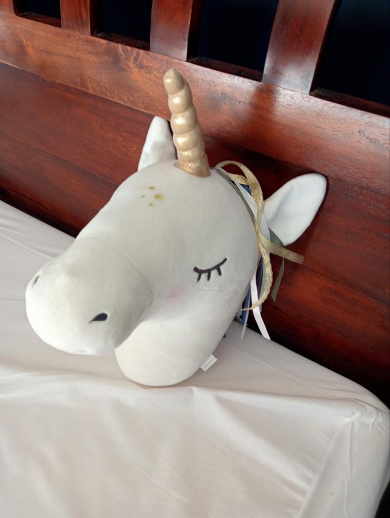 Hoofd unicorn knuffel, Ophalen of Verzenden, Zo goed als nieuw, Wanddecoratie