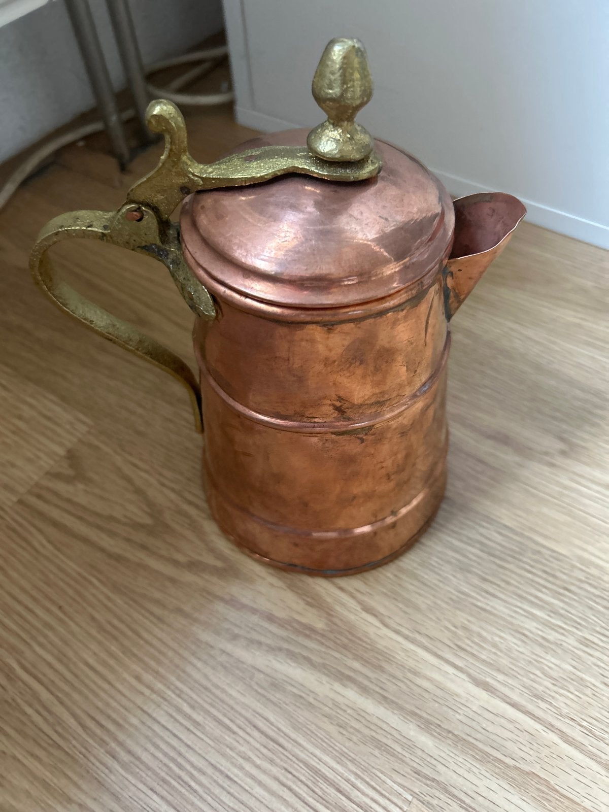 Antieke Koperen Kan met messing handvat en knop, Ophalen of Verzenden, Koper