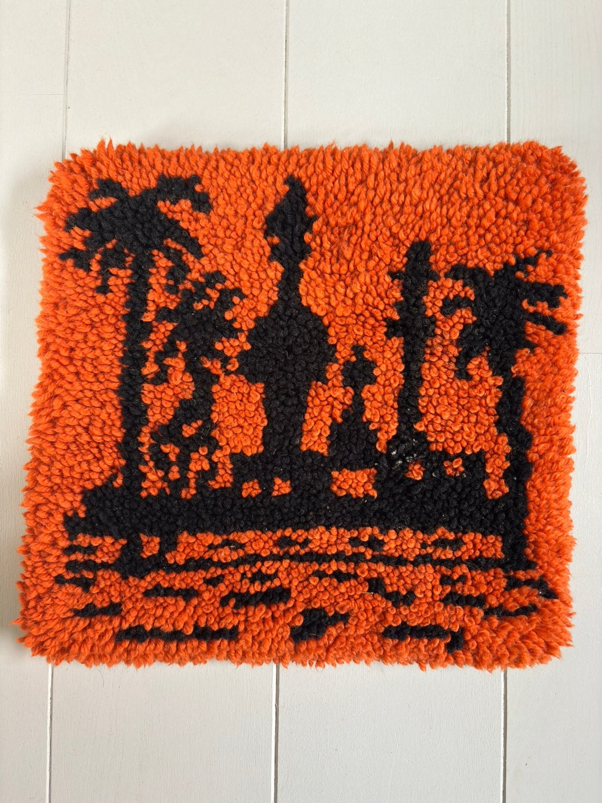 Vintage kussen retro, Gebruikt, Oranje, Ophalen of Verzenden, Vierkant