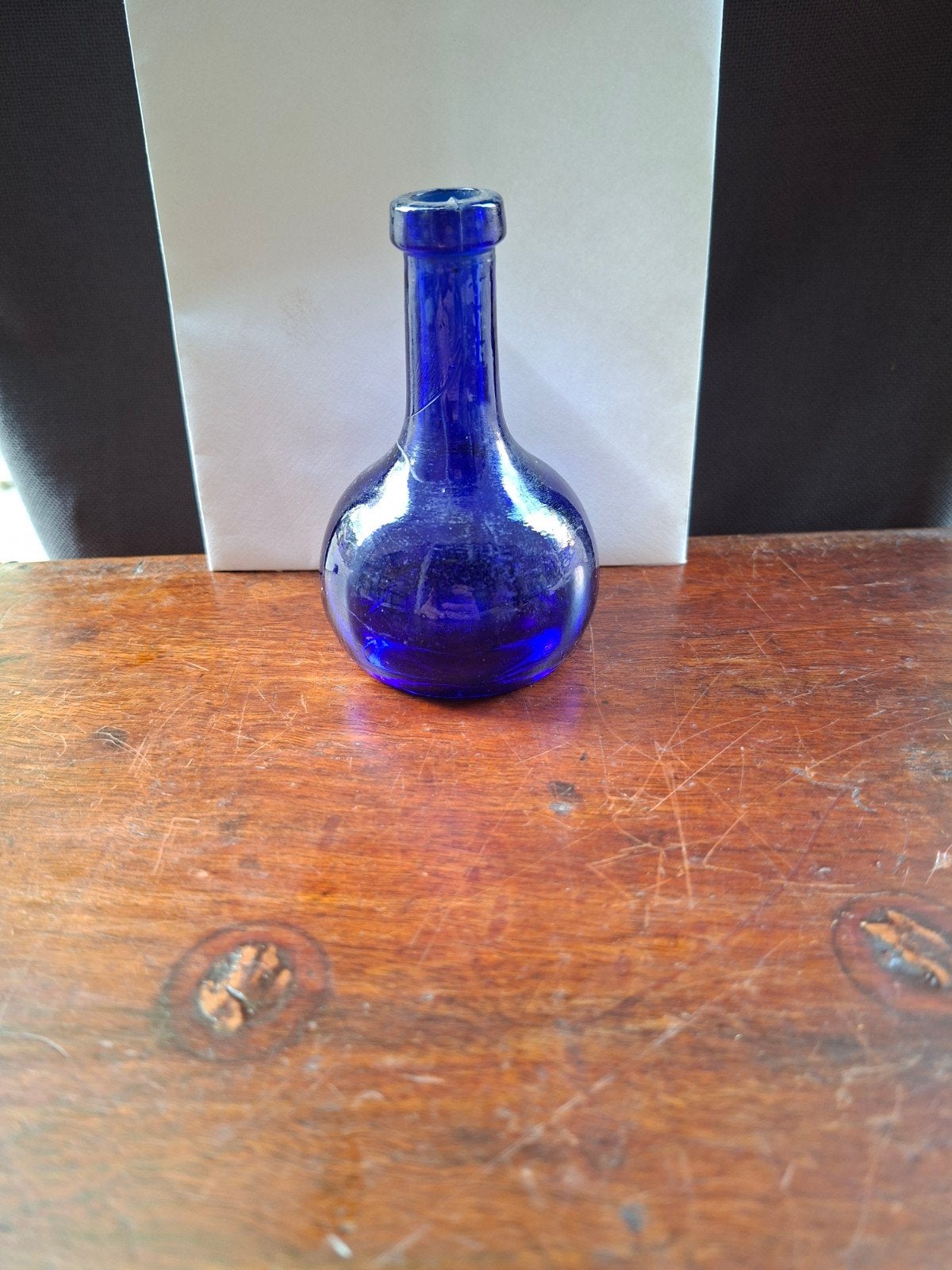 Antieke kobaltblauwe glazen fles - Decoratief, Ophalen of Verzenden