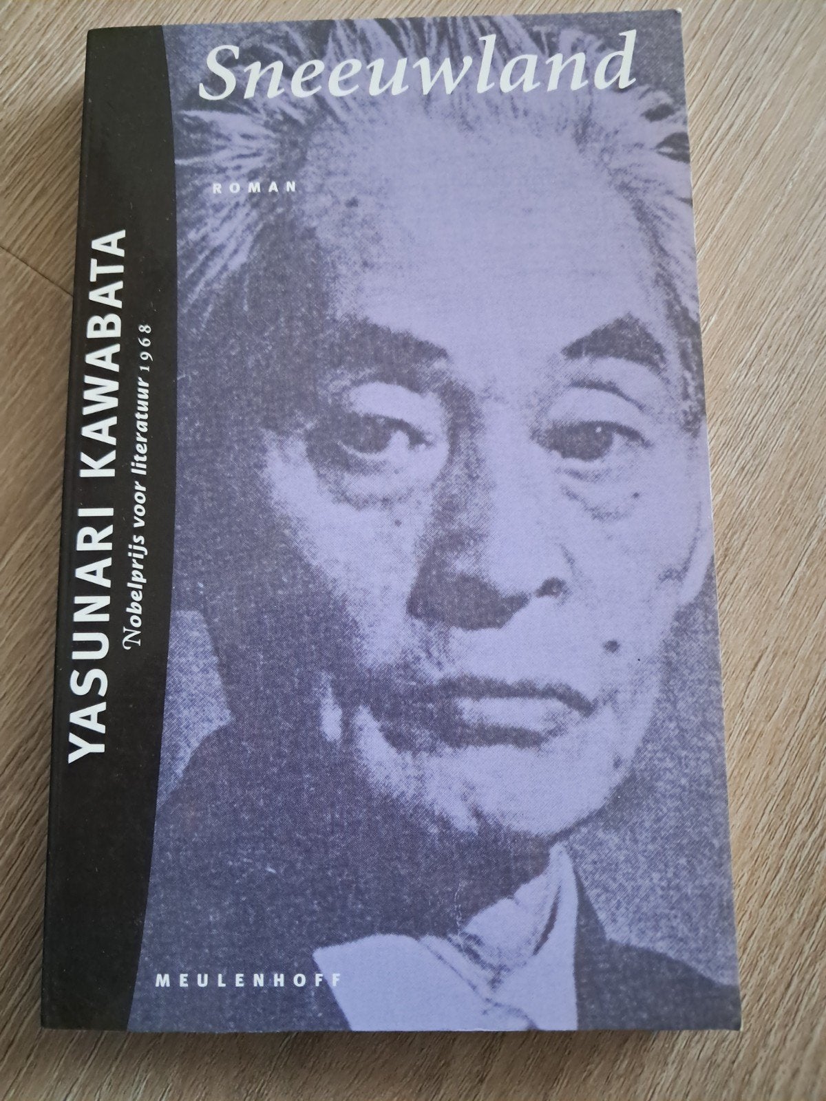 K6 Sneeuwland - Yasunari Kawabata (Nobelprijs 1968), Boeken, Ophalen of Verzenden, Gelezen, Yasunari Kawabata, Wereld overig