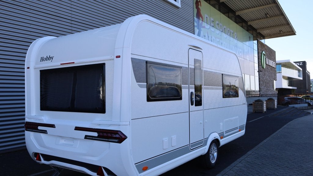 Hobby De Luxe 460 UFE ACTIEPRIJS, Caravans en Kamperen, Rondzit, Hobby, Bedrijf, Overige typen