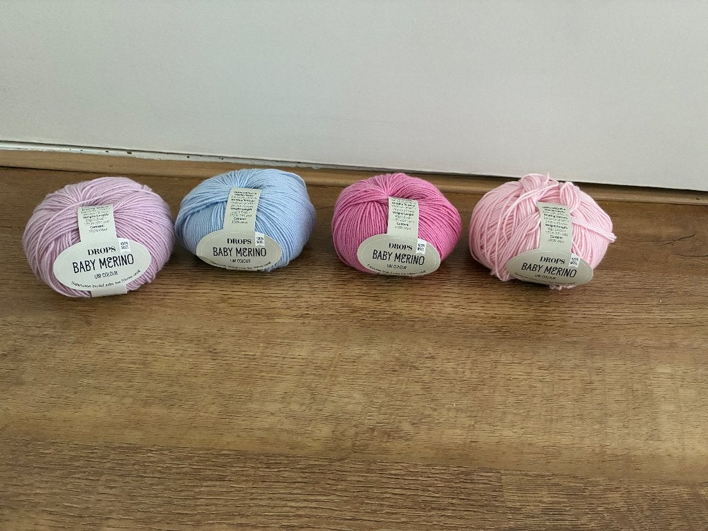 Drops baby merino bolletjes wol te koop, 4 stuks, Ophalen of Verzenden, Nieuw, Breien of Haken, Wol of Garen